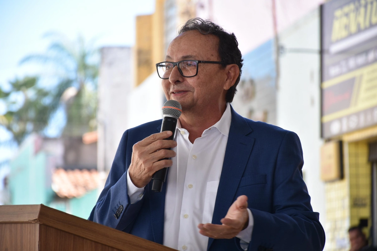 Prefeito Ednei Amorim