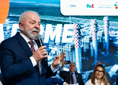 Presidente Lula durante a cerimônia de inauguração da Usina Termelétrica GNA II, no Porto do Açu