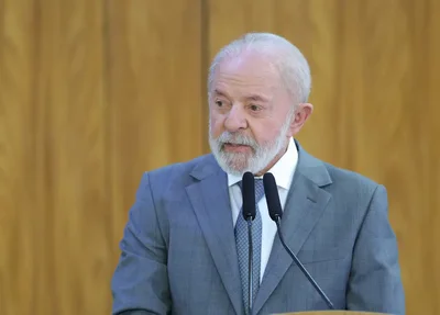Presidente Lula durante entrevista