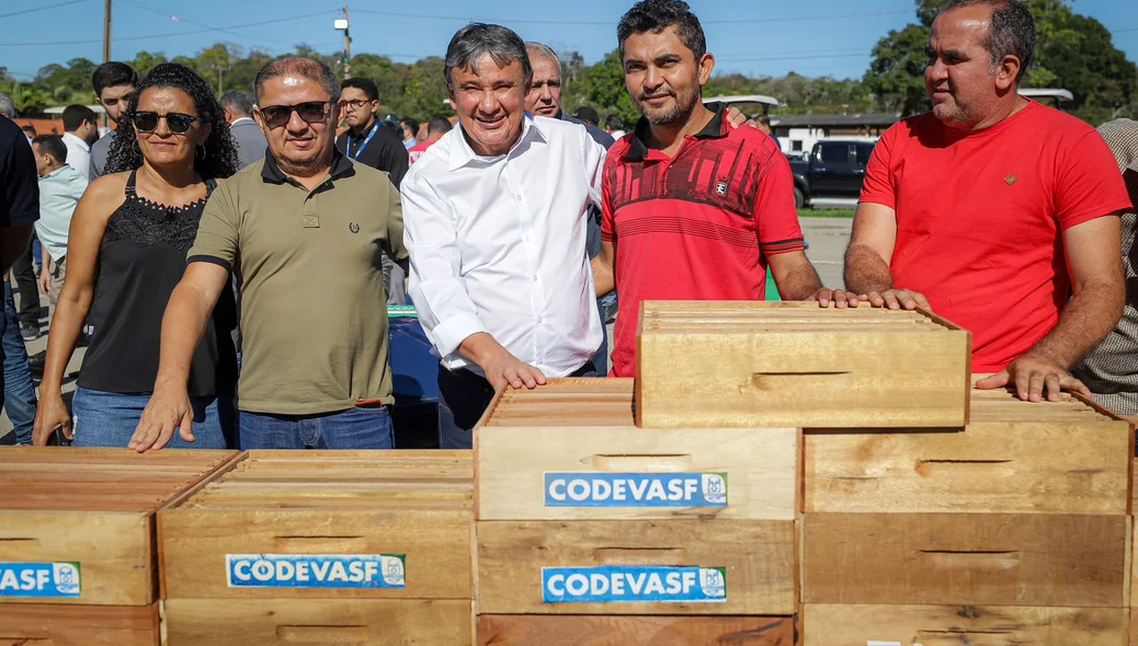 Produtos entregues por Wellington Dias