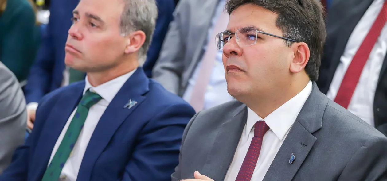 Rafael Fonteles durante evento no Tribunal de Contas
