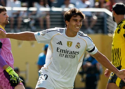 Real Madrid vence Borussia e enfrentará PSG nas semifinais do Mundial