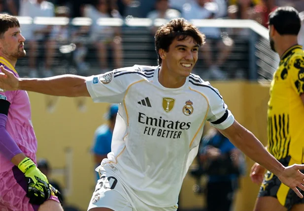 Real Madrid vence Borussia e enfrentará PSG nas semifinais do Mundial
