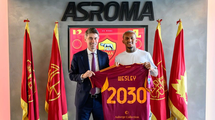 Roma anuncia a contratação de Wesley após despedida no Flamengo