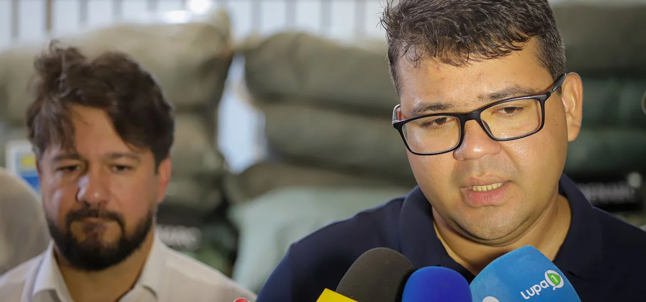 Secretário Chico Lucas e delegado Samuel Silveira, diretor do DENARC