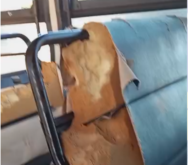 Situações dos ônibus em Itainópolis