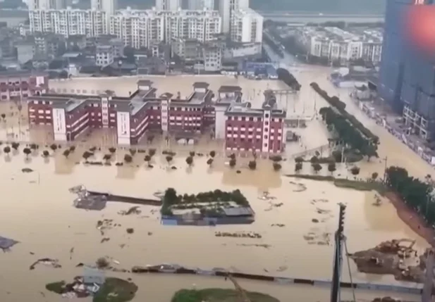 Tempestades na China
