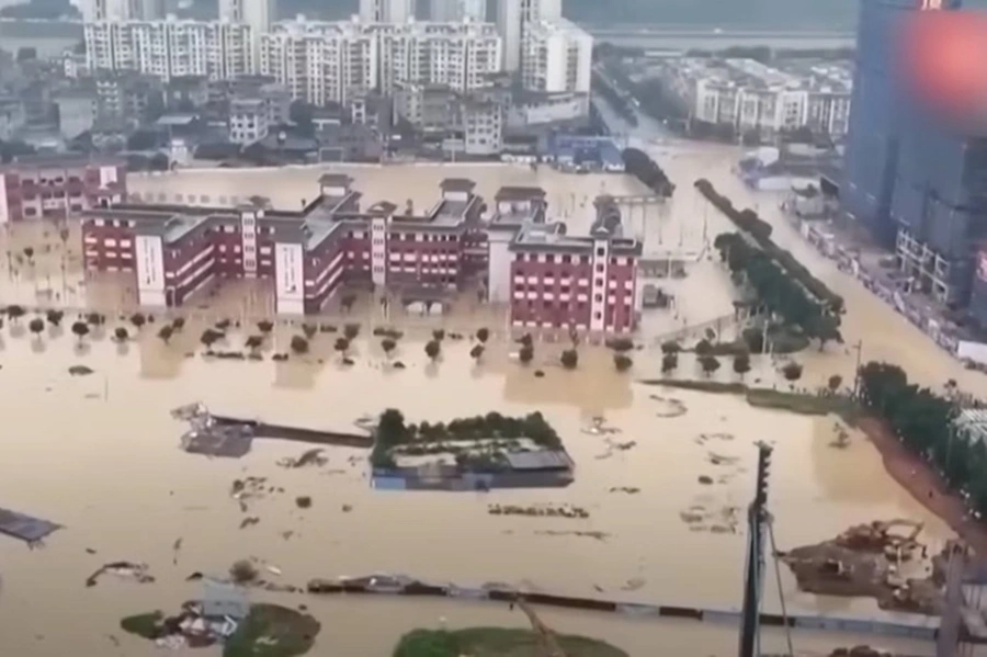 Tempestades na China