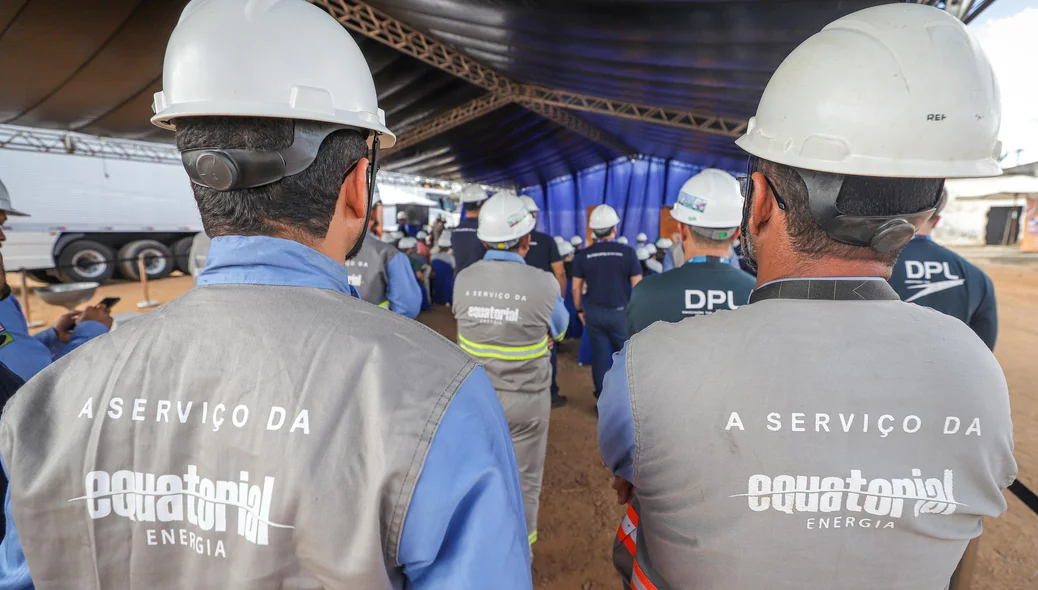 Trabalhadores da Equatorial Piauí em Oeiras