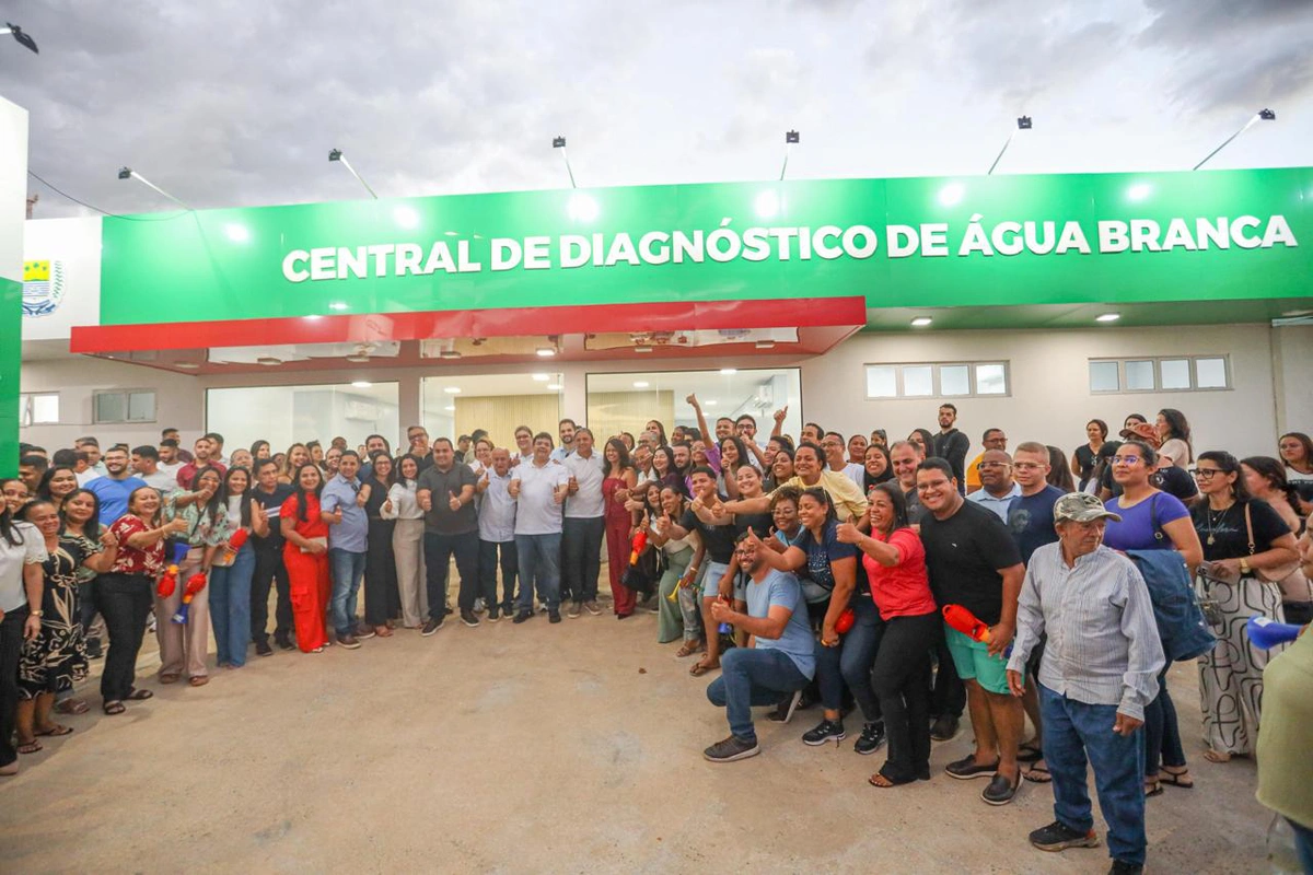 Visita à Central de Diagnósticos de Água Branca