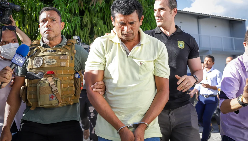 Acusado foi levado até a sede da Secretaria de Segurança