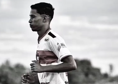 Alex Mariano Nascimento Moura