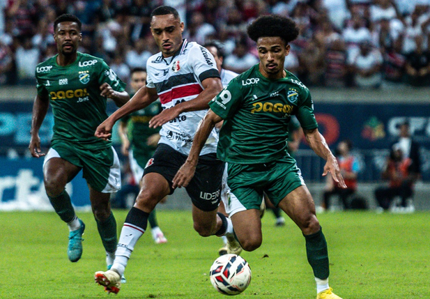Altos e Santa Cruz vêm de um jogo de ida com empate