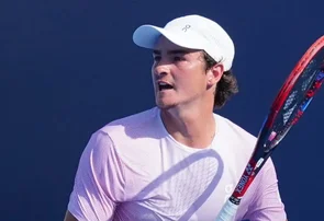 João Fonseca perde para russo e se despede de Wimbledon na 3ª fase