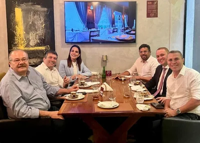 Bancada do PT se reúne para traçar estratégias