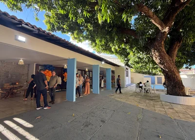 Casa do São Raimundense tem espaço amplo para receber a população