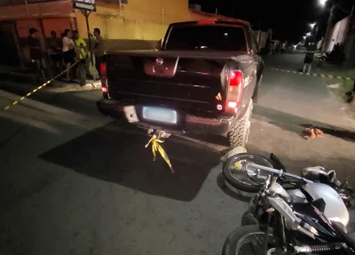 Colisão entre caminhonete e motocicleta em Parnaíba