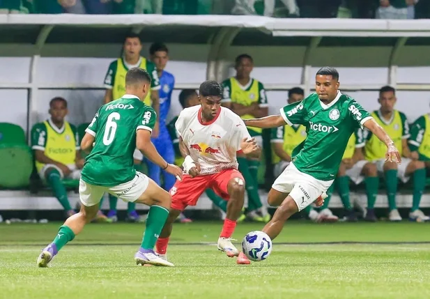 Confronto entre Palmeiras e Red Bull Bragantino, pela final do Brasileirão Sub-20