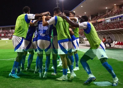 Cruzeiro vence CRB e avança na Copa do Brasil