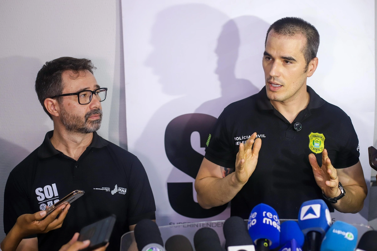 Delegados Roni Silveira e Matheus Zanatta