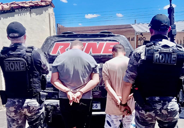 Dupla é presa pela Polícia Militar do Piauí