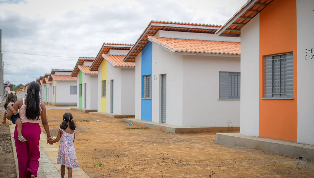 Entrega de casas na zona norte de Teresina