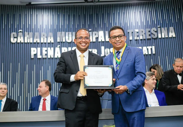 Enzo Samuel e deputado Francisco Costa
