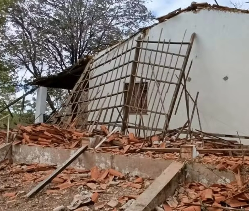 Estrutura desabou neste sábado em Campo Maior
