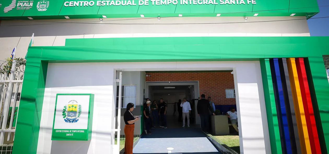 Fachada do Ceti Santa Fé