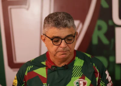 Flávio Araújo é apresentado como novo técnico do Fluminense-PI