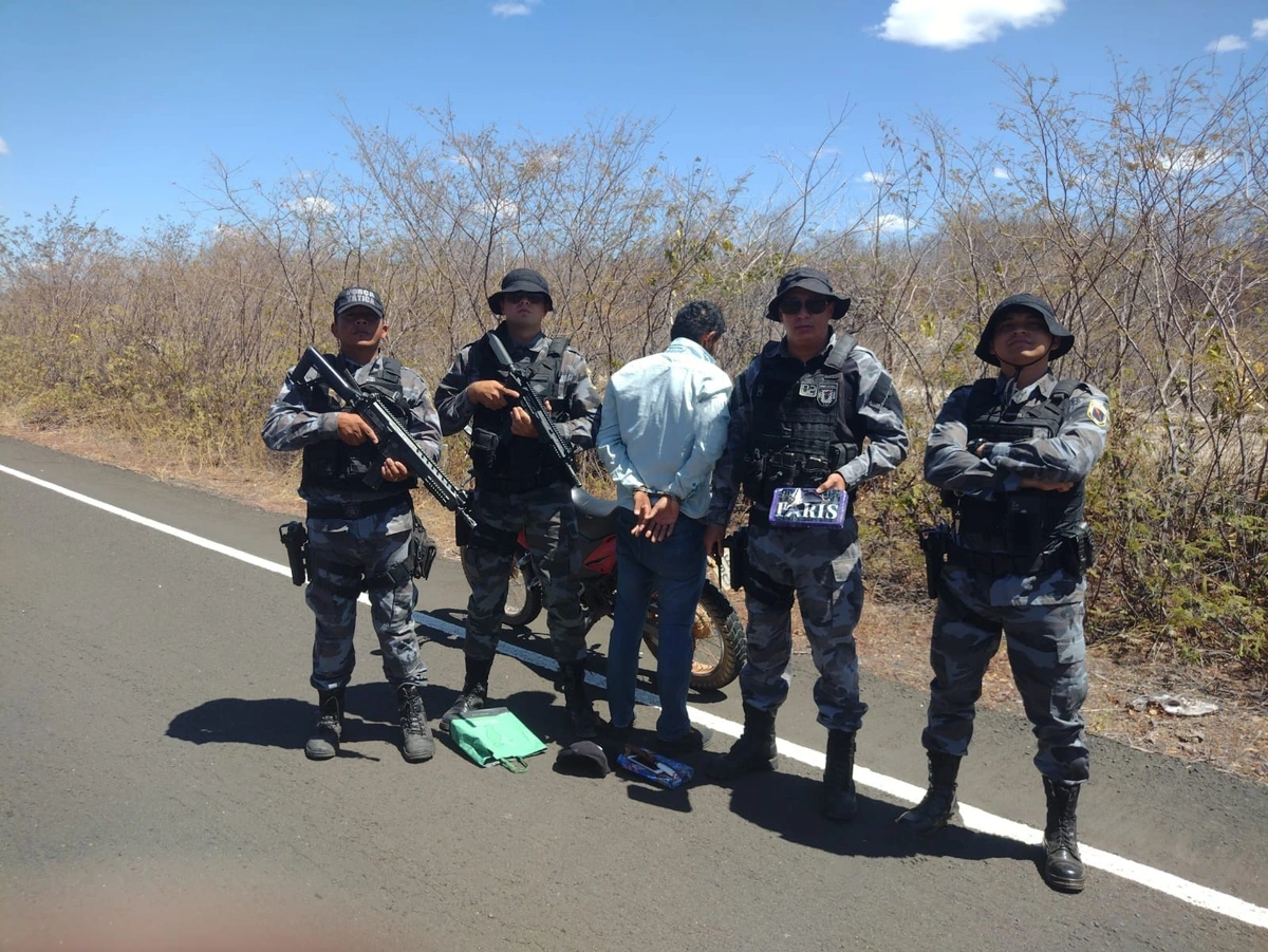Homem foi preso com 1 kg de cocaína na PI 143