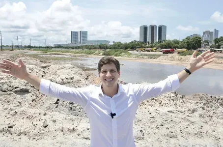 João Campos, prefeito de Recife