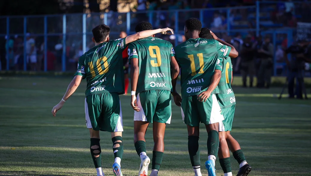 Jogadores do Altos