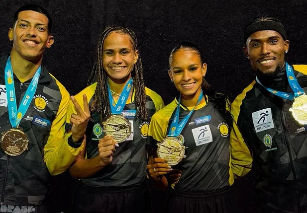 Letícia Lima e conquistou o ouro junto com seus parceiros de equipes do Praia Clube no Troféu Brasil