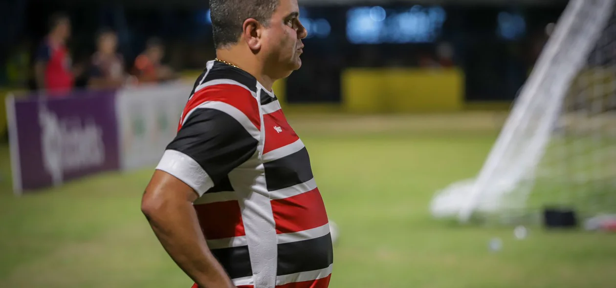 Marcelo Cabo, técnico do Santa Cruz