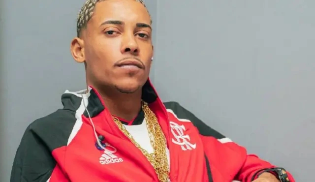 MC Poze