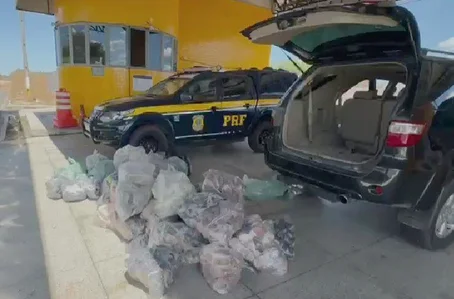 Mercadores sem nota fiscal aprrendidas em Valença do Piauí