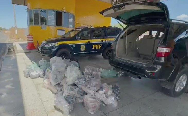 Mercadores sem nota fiscal aprrendidas em Valença do Piauí