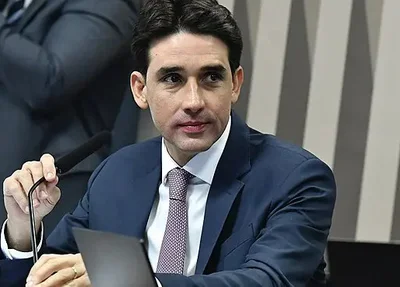 Ministro de Portos e Aeroportos , Silvio Costa Filho