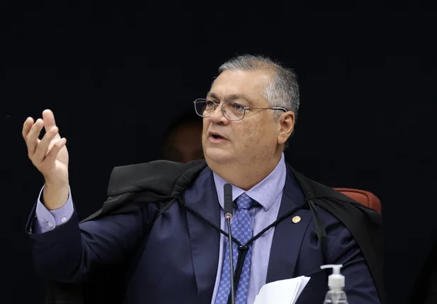 Ministro Flavio Dino na sessão da Primeira Turma