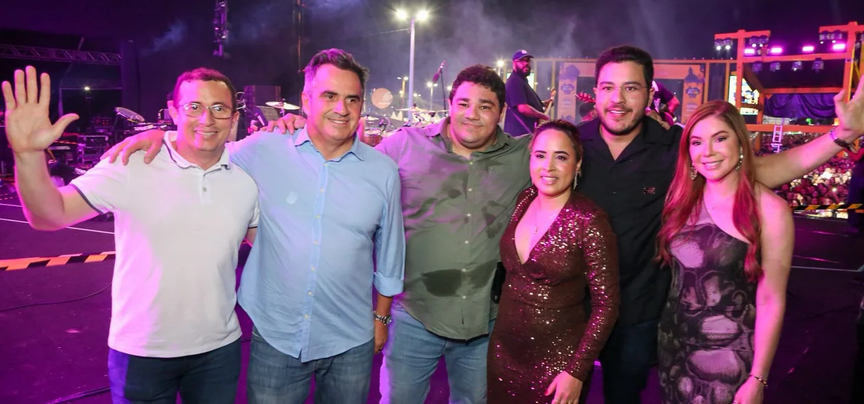 Na noite dessa quinta-feira (14), Ciro esteve na região norte do estado