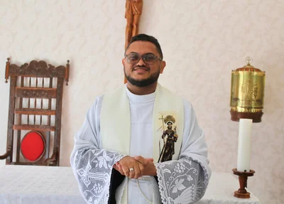 Padre Leandro Melo
