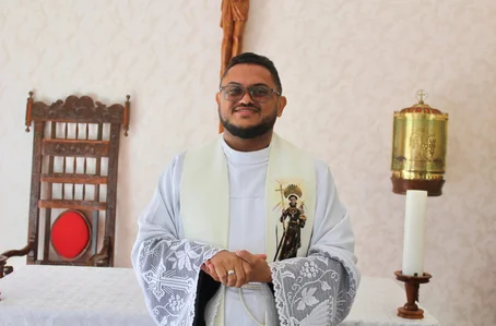 Padre Leandro Melo