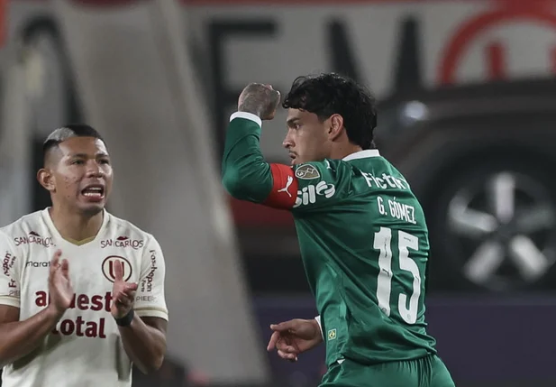 Palmeiras goleia Universitario no 1° jogo das oitavas da Libertadores