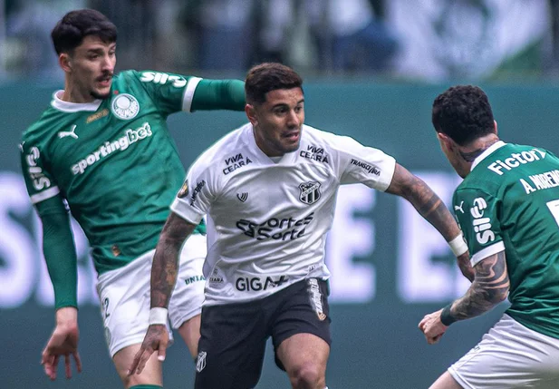 Palmeiras vence Ceará de virada no Brasileirão