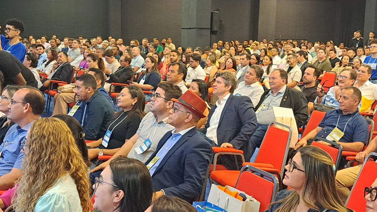 Prefeito Abdoral Melo participa do 4º Congresso das Cidades em Teresina
