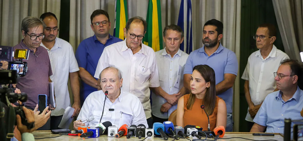Prefeito Sílvio Mendes decreta emergência na limpeza pública