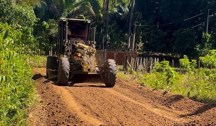 Prefeitura de São João do Arraial recupera estradas vicinais na zona rural