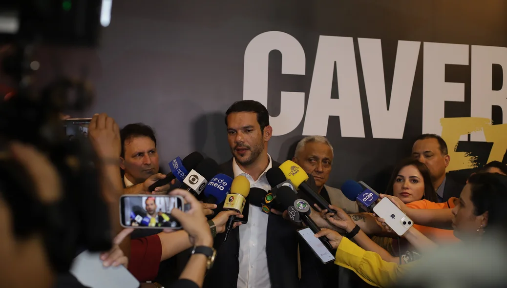 Presidente da CBF respondendo questionamentos sobre melhorias para o Albertão