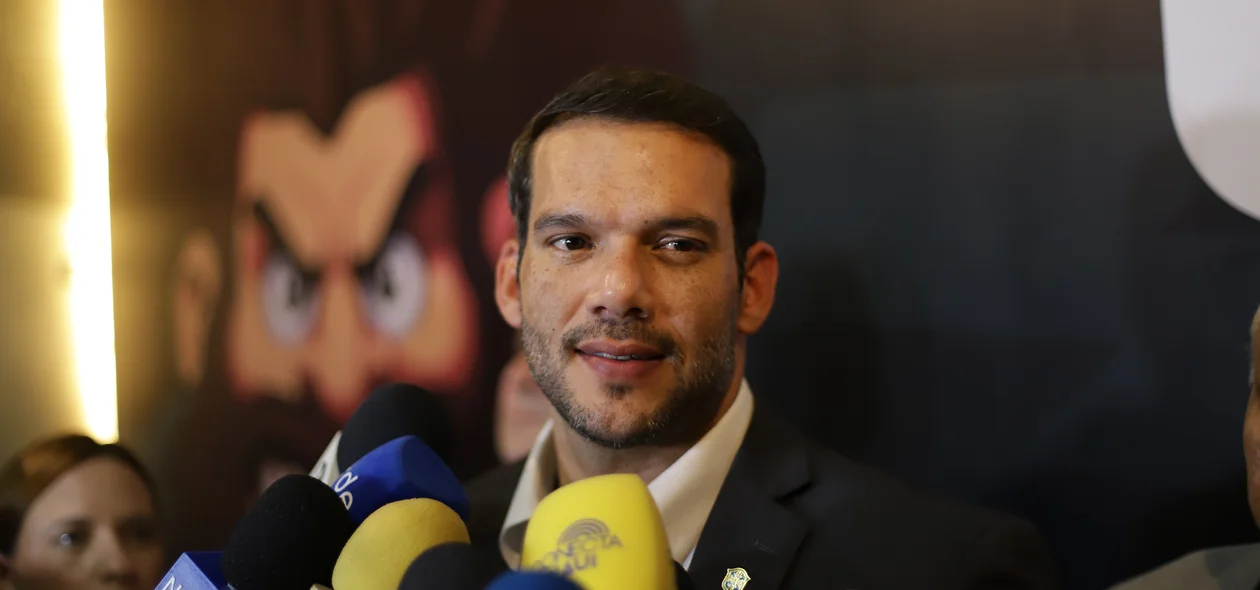 Presidente da CBF Samir Xaud